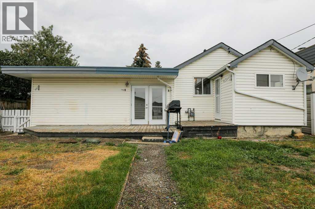 410 52 Avenue, Coalhurst, Alberta  T0L 0V0 - Photo 7 - A2256980