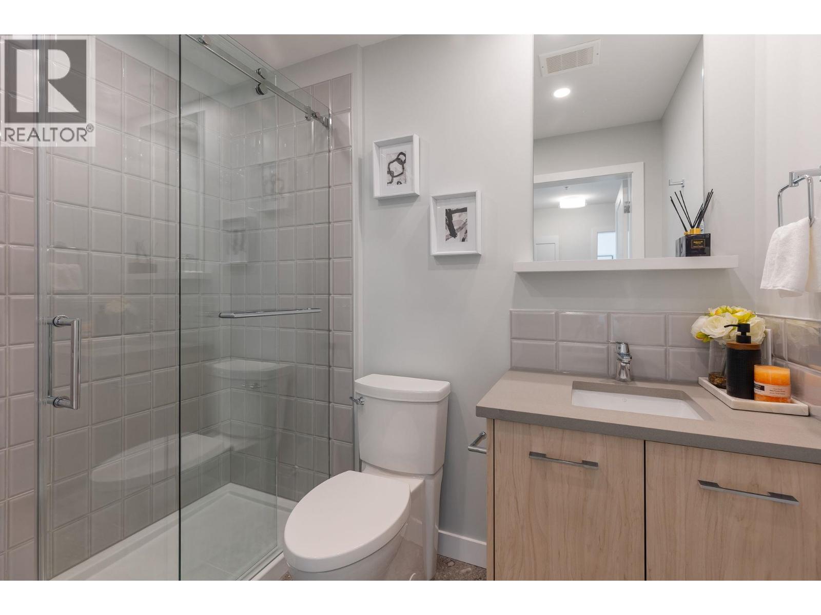 303 4933 Clarendon Street, Vancouver, British Columbia  V5R 0J6 - Photo 8 - R3071324