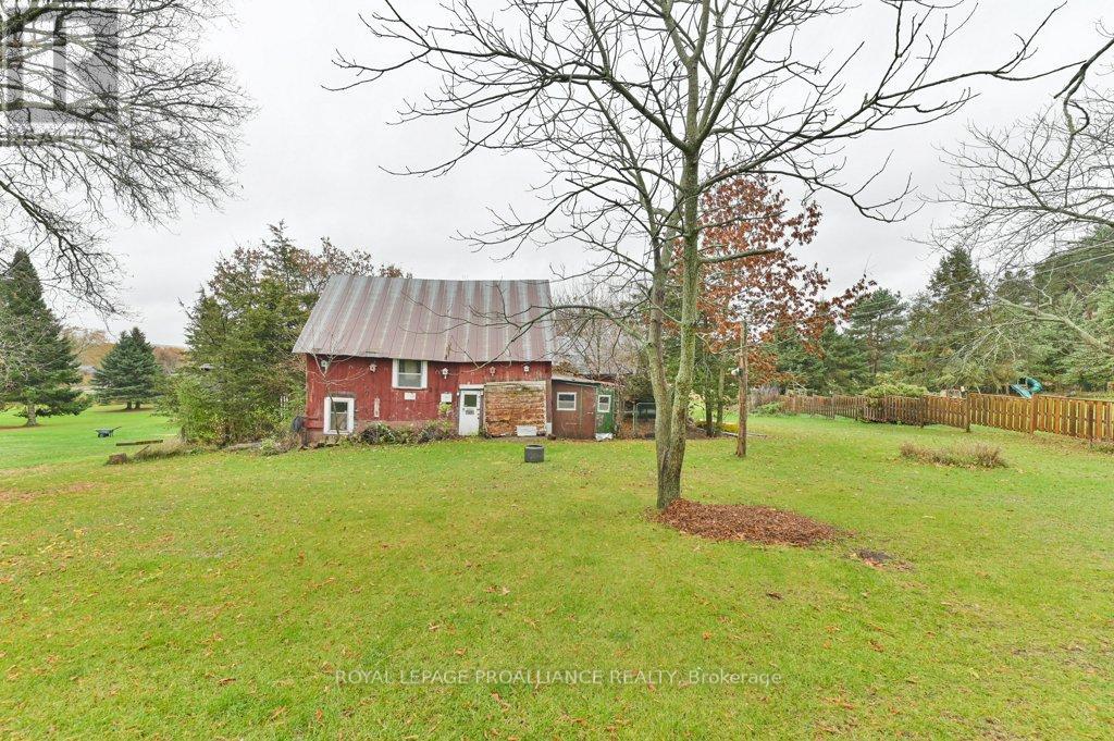 1643 County Road 5, Quinte West, Ontario K0K 2C0 - Photo 27 - X12595650