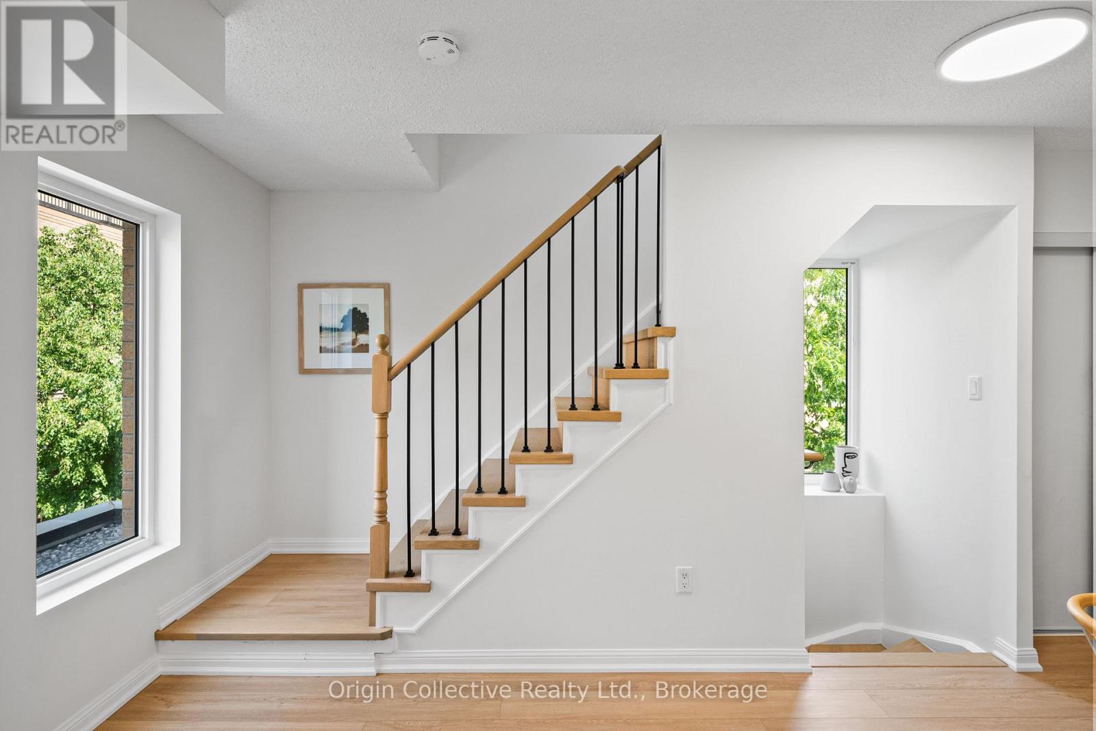 229 - 11 Foundry Avenue, Toronto, Ontario  M6H 0B7 - Photo 6 - W12595480