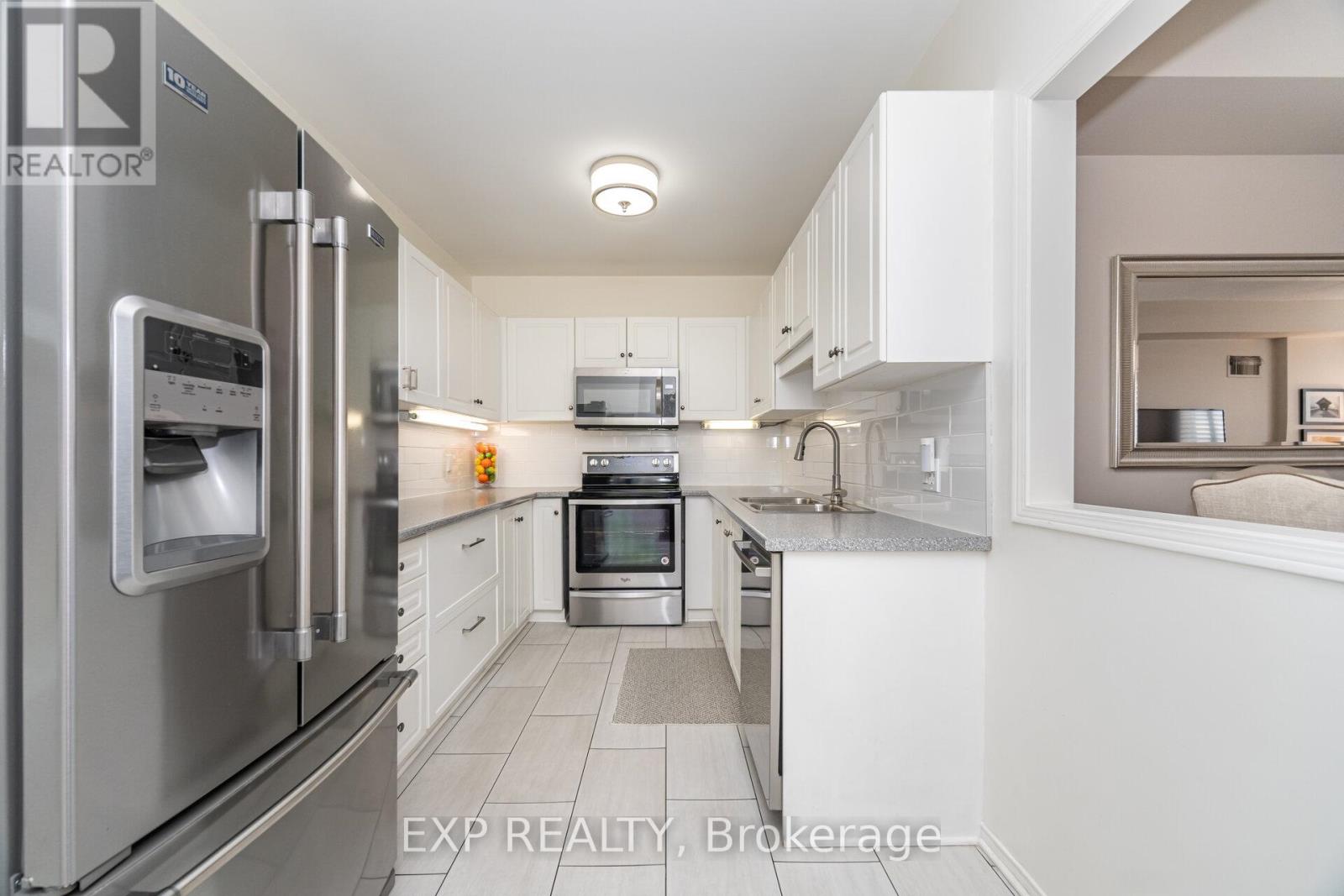 619 - 2075 Amherst Heights Drive, Burlington, Ontario L7P 5B8 - Photo 13 - W12595520