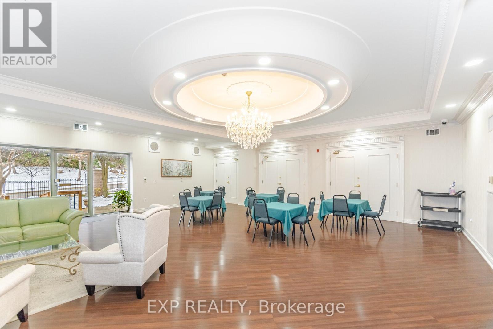 619 - 2075 Amherst Heights Drive, Burlington, Ontario L7P 5B8 - Photo 33 - W12595520