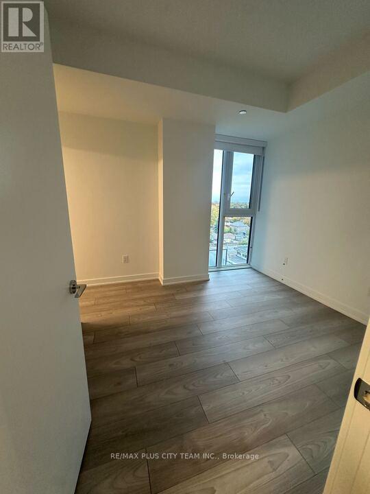 711 - 1007 The Queensway, Toronto, Ontario  M8Z 0H4 - Photo 4 - W12595534