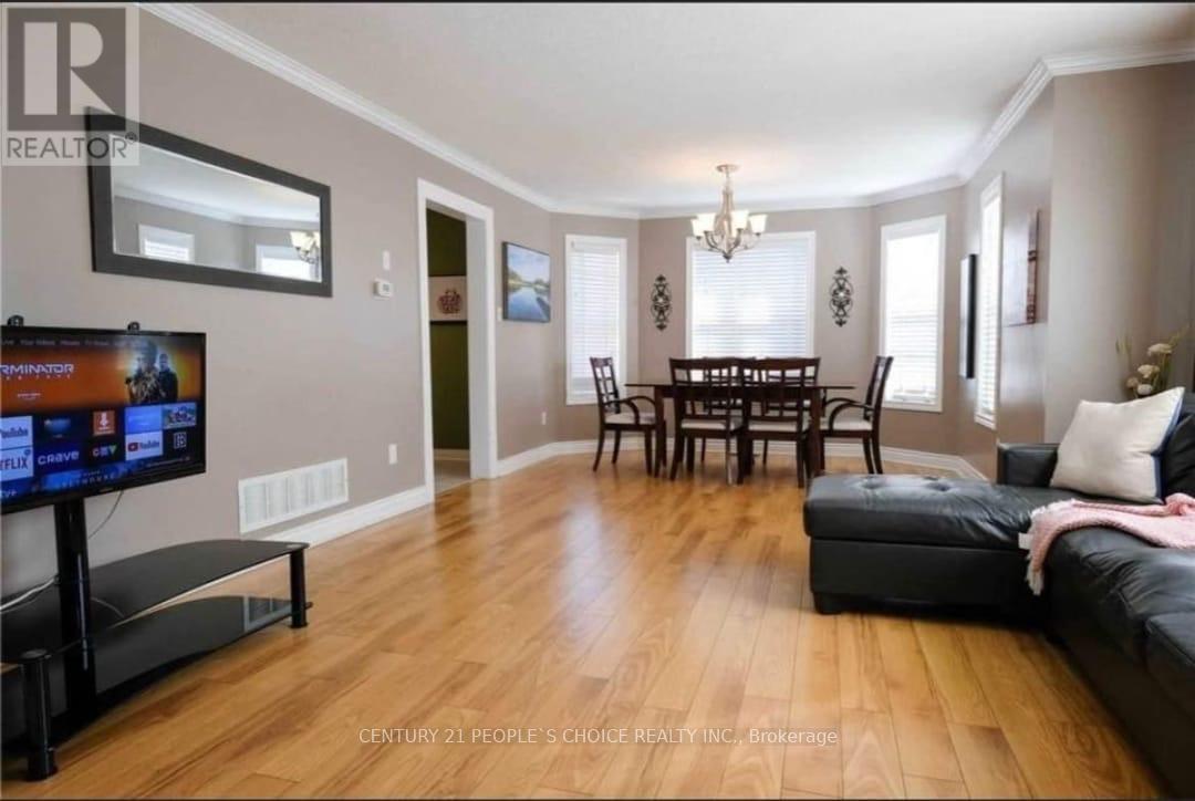 78 Giraffe Avenue, Brampton, Ontario  L6R 1Z1 - Photo 4 - W12595538