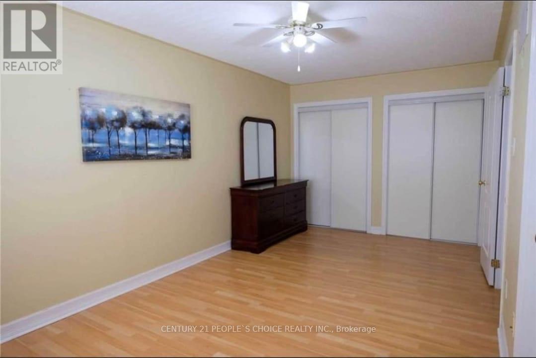 78 Giraffe Avenue, Brampton, Ontario  L6R 1Z1 - Photo 8 - W12595538