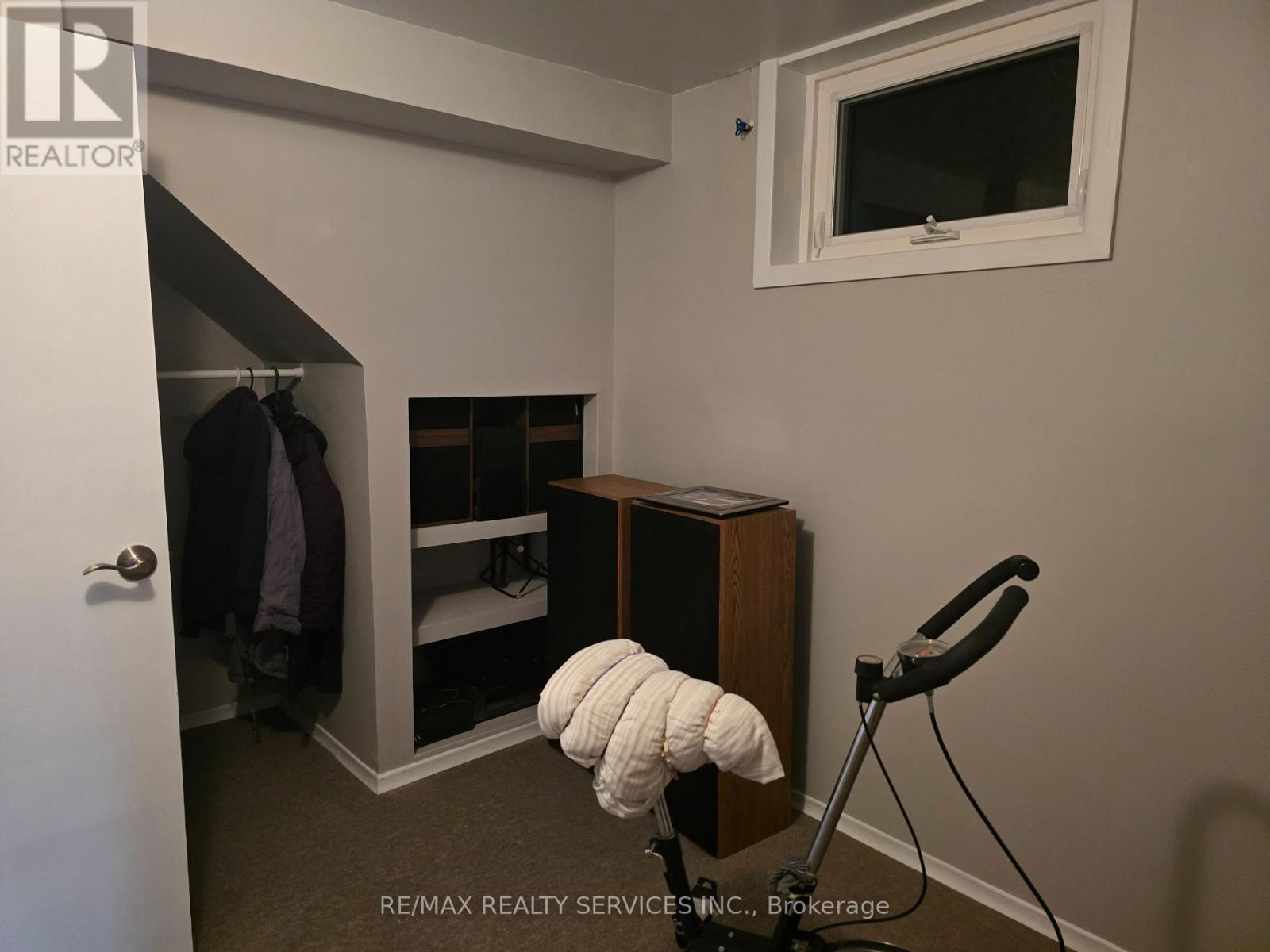 Basement - 89 Lawnside Drive, Toronto, Ontario  M6L 1Z6 - Photo 10 - W12595546