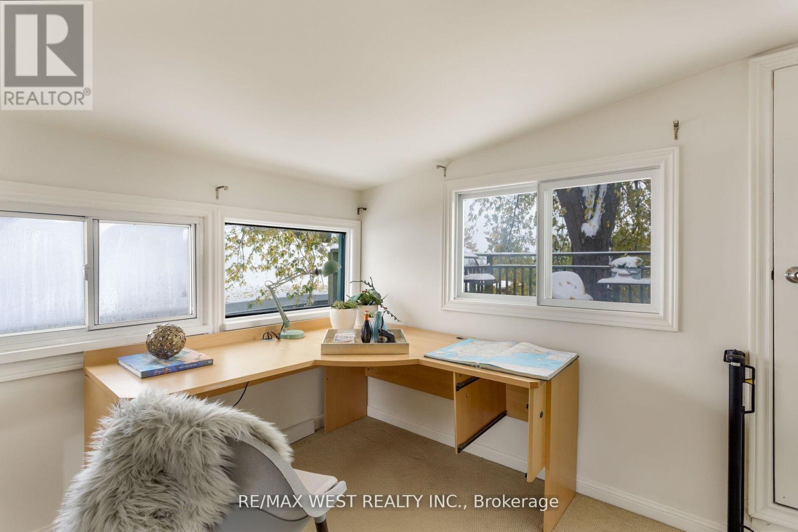 79 Springhurst Avenue, Toronto, Ontario  M6K 1B7 - Photo 44 - W12595566