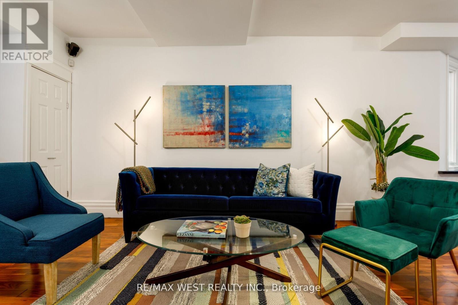 79 Springhurst Avenue, Toronto, Ontario  M6K 1B7 - Photo 8 - W12595566