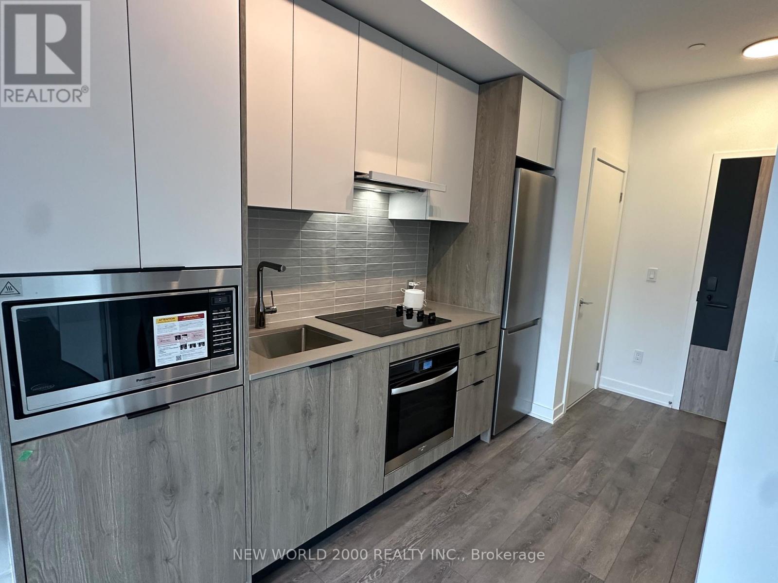 629 - 1007 THE QUEENSWAY, Toronto, Ontario