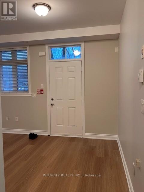 3 - 1947 Lawrence Avenue, Toronto, Ontario  M9N 1H3 - Photo 5 - W12595586