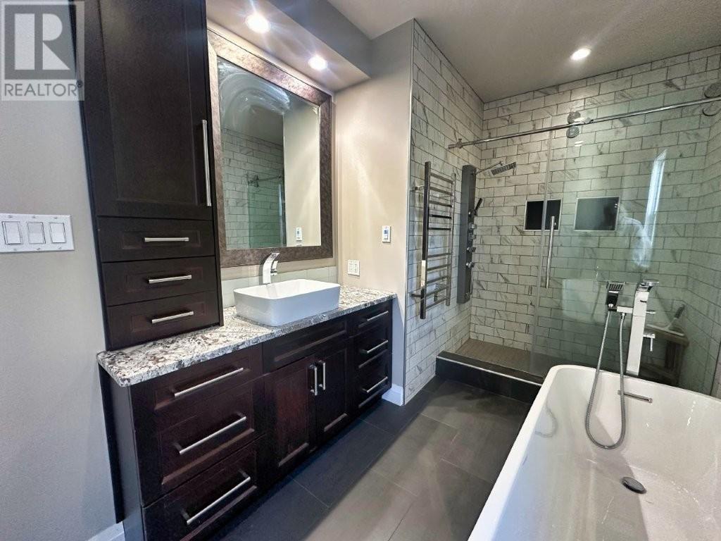 333 Harold Street N, Thunder Bay, Ontario  P7C 4C7 - Photo 26 - TB253544