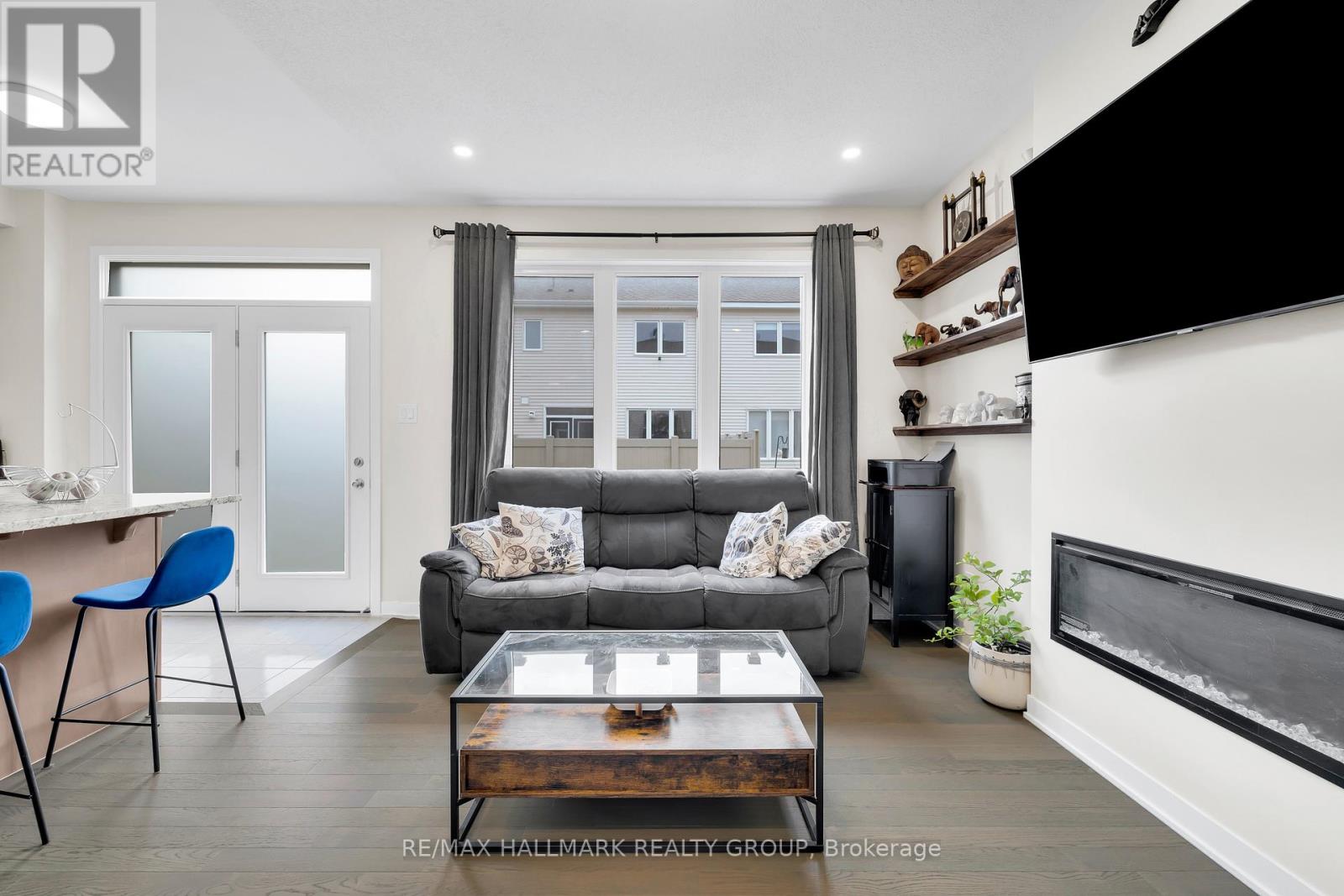 1076 Curraglass Walk, Ottawa, Ontario  K2S 3A3 - Photo 11 - X12595596