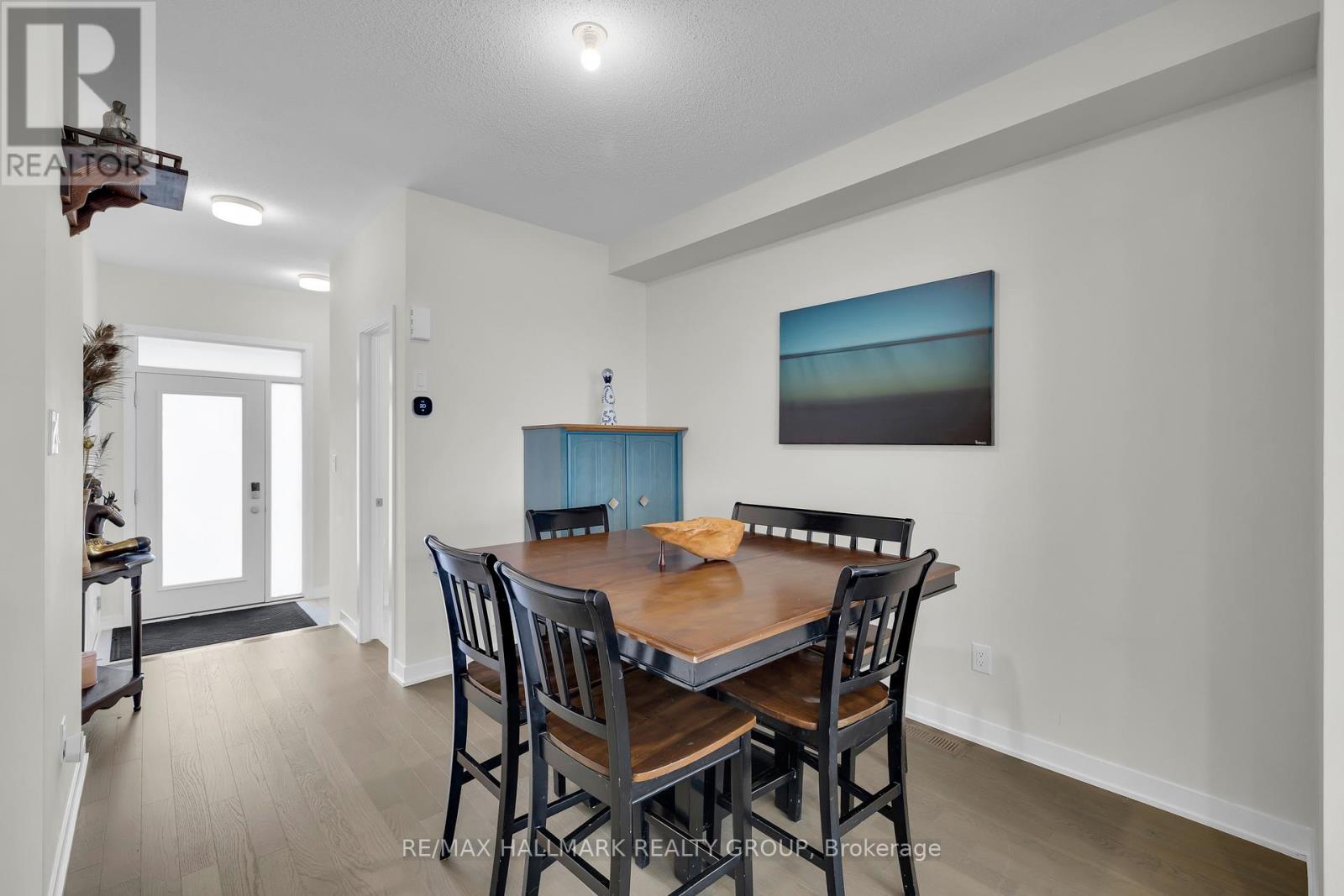 1076 Curraglass Walk, Ottawa, Ontario  K2S 3A3 - Photo 22 - X12595596