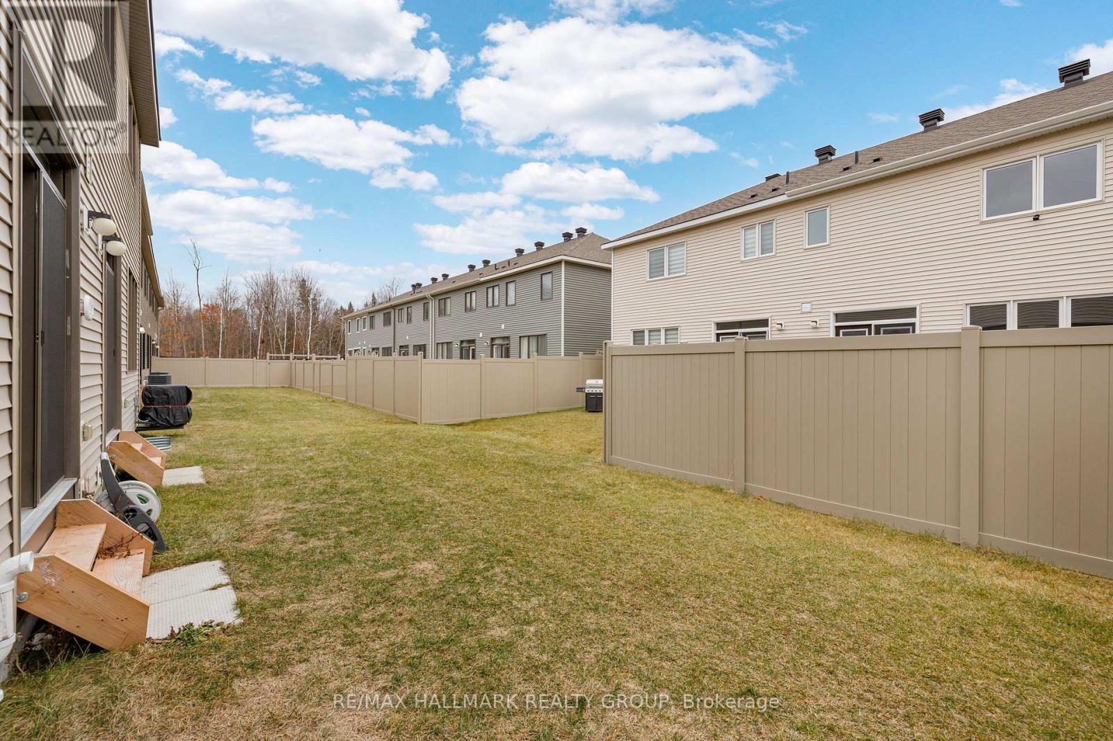 1076 Curraglass Walk, Ottawa, Ontario  K2S 3A3 - Photo 49 - X12595596