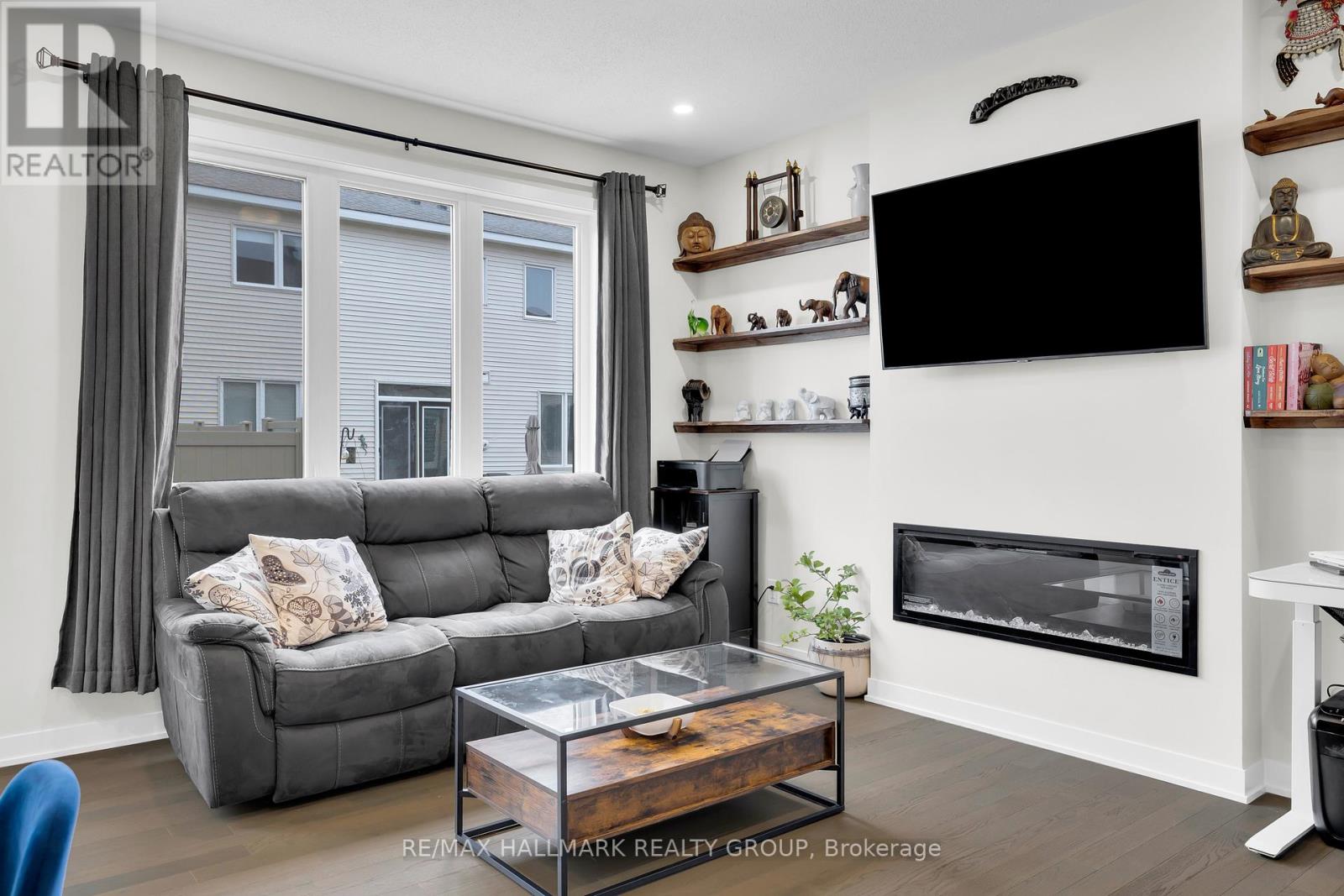 1076 Curraglass Walk, Ottawa, Ontario  K2S 3A3 - Photo 9 - X12595596