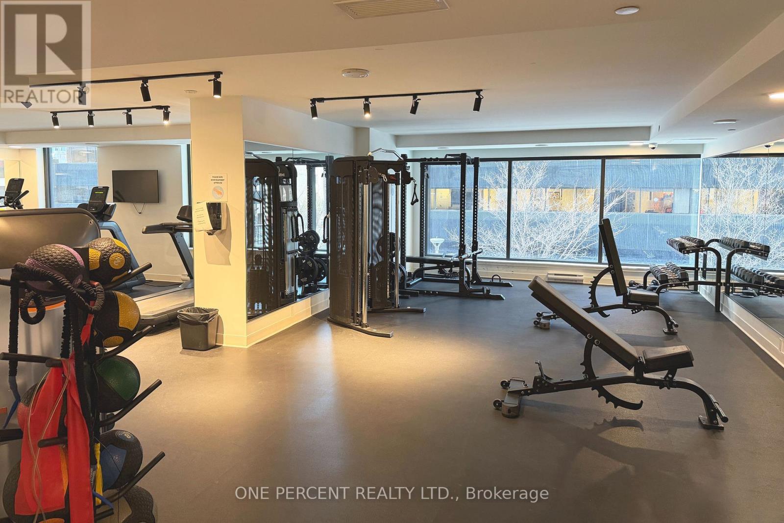 410 - 340 Queen Street, Ottawa, Ontario K1R 0G1 - Photo 14 - X12595720