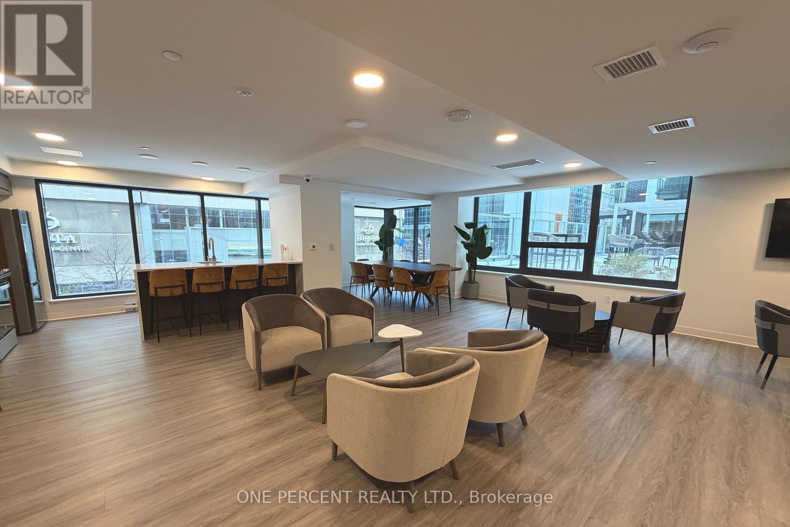 410 - 340 Queen Street, Ottawa, Ontario K1R 0G1 - Photo 17 - X12595720