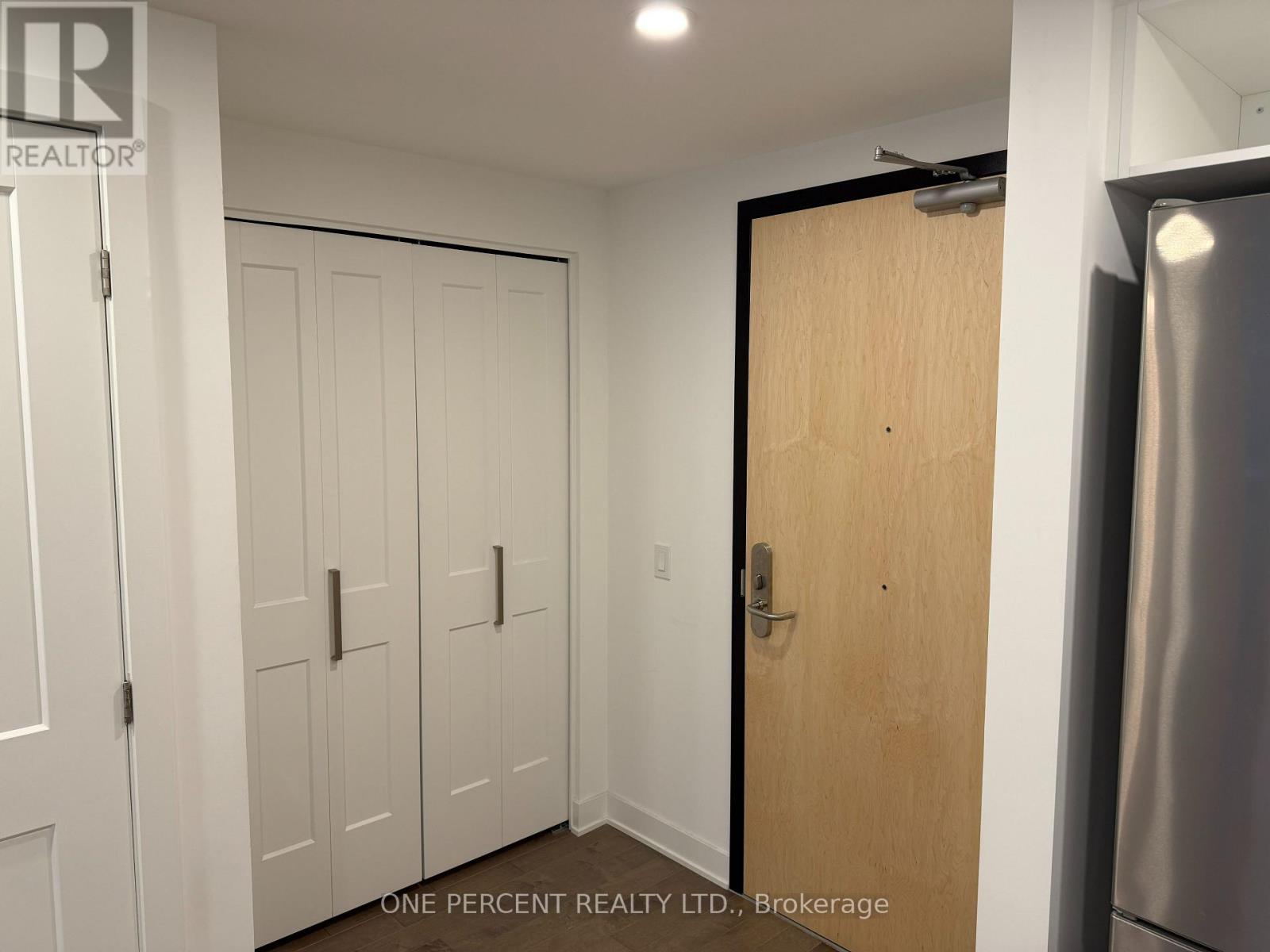 410 - 340 Queen Street, Ottawa, Ontario K1R 0G1 - Photo 5 - X12595720