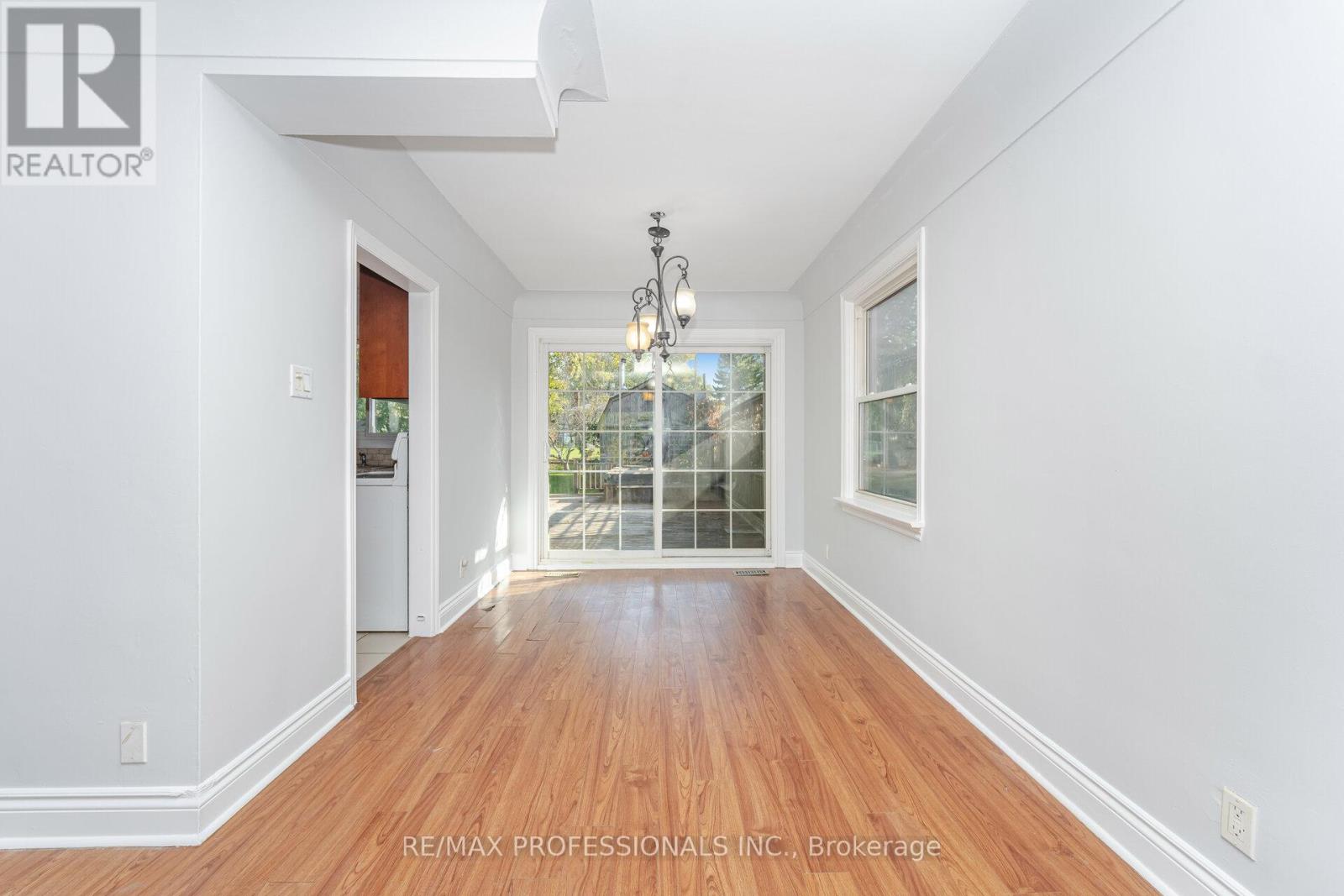 11 Jeanette Street, Toronto, Ontario  M1M 3G2 - Photo 12 - E12462385