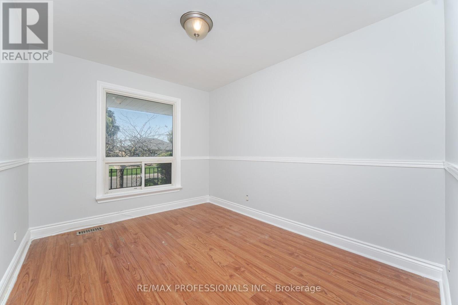 11 Jeanette Street, Toronto, Ontario  M1M 3G2 - Photo 23 - E12462385