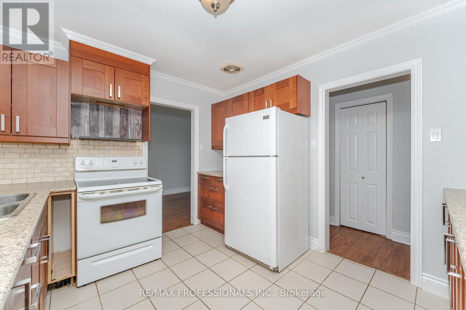 11 Jeanette Street, Toronto, Ontario  M1M 3G2 - Photo 17 - E12462385