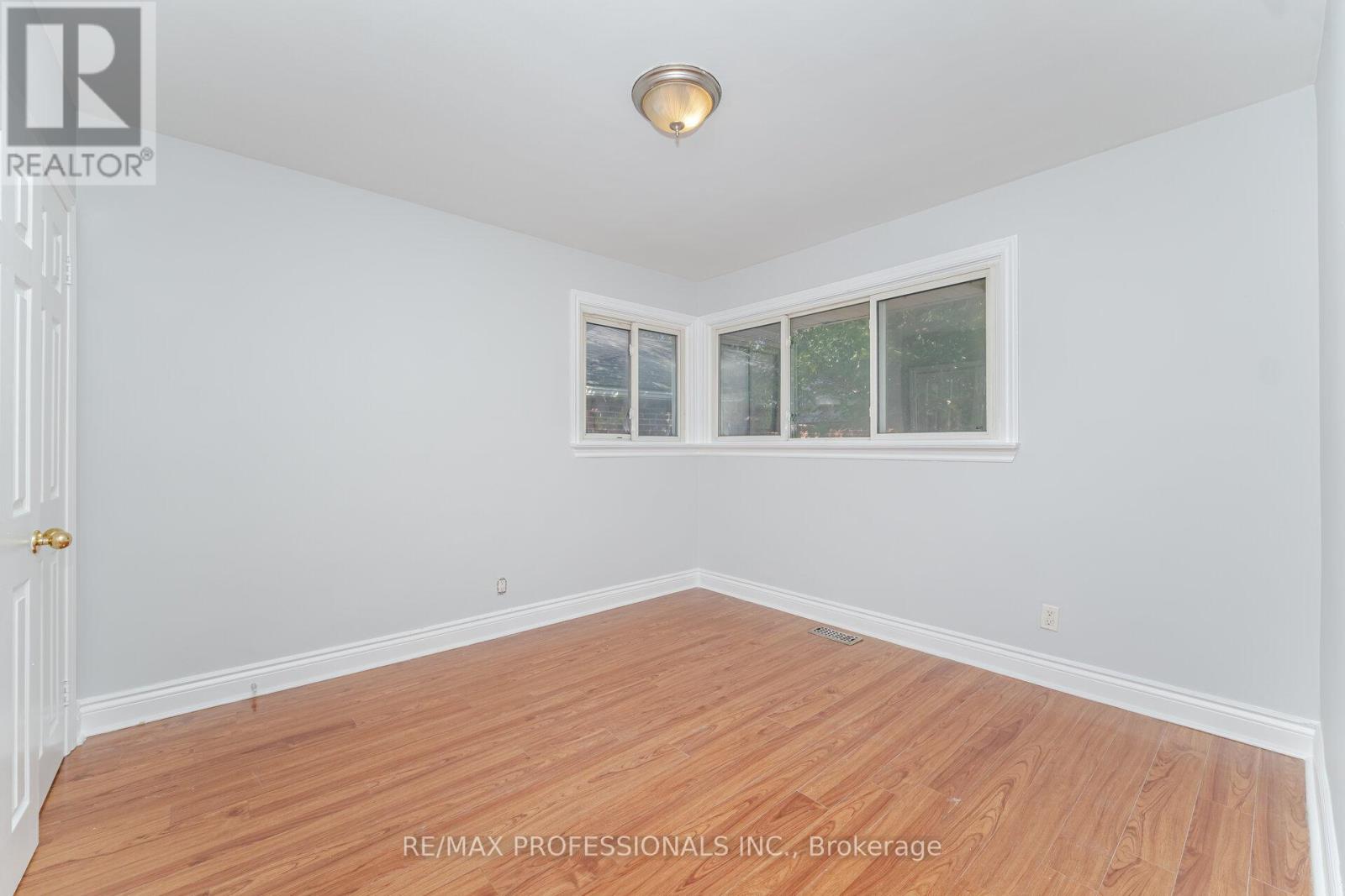 11 Jeanette Street, Toronto, Ontario  M1M 3G2 - Photo 21 - E12462385