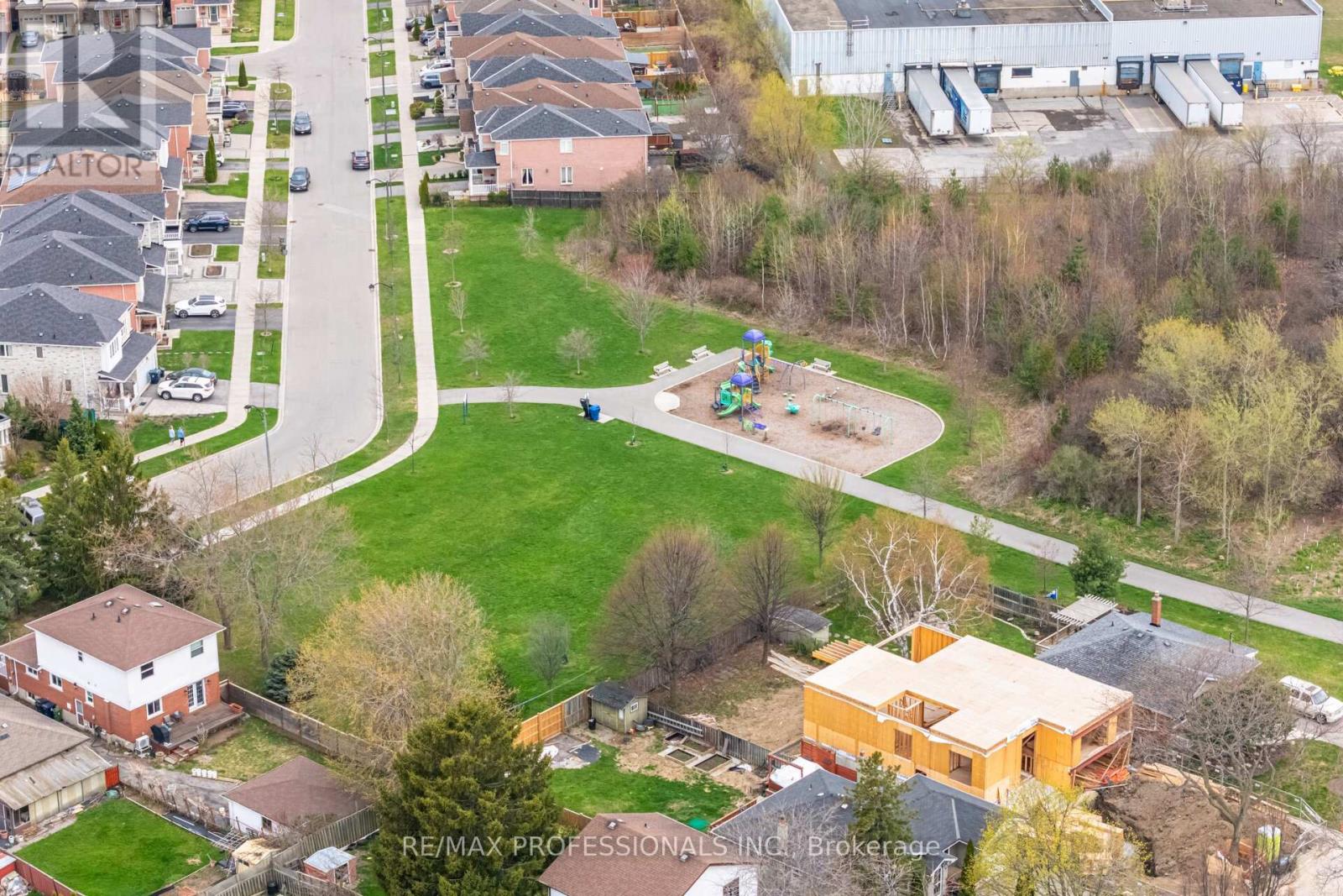 11 Jeanette Street, Toronto, Ontario  M1M 3G2 - Photo 46 - E12462385