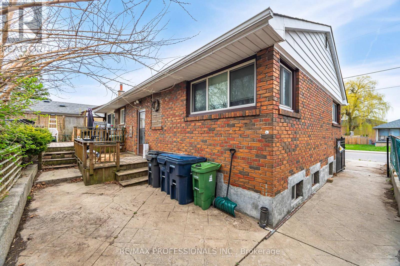 11 Jeanette Street, Toronto, Ontario  M1M 3G2 - Photo 44 - E12462385