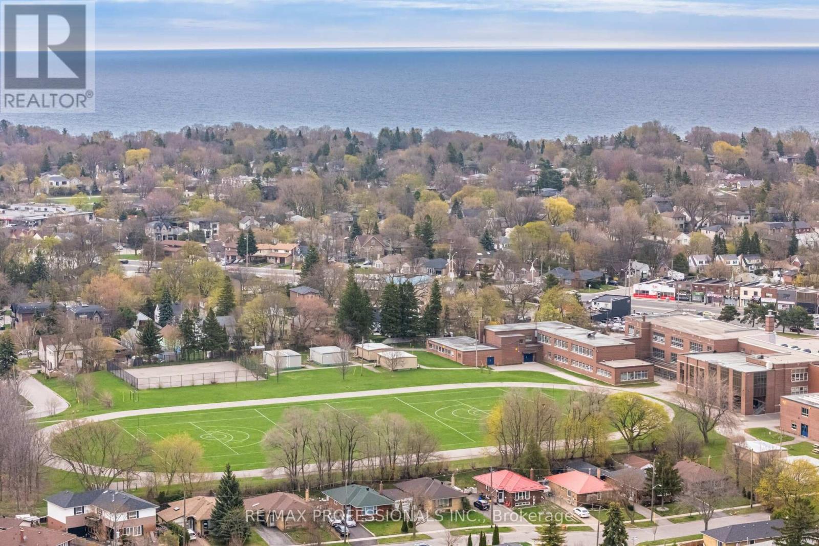 11 Jeanette Street, Toronto, Ontario  M1M 3G2 - Photo 47 - E12462385