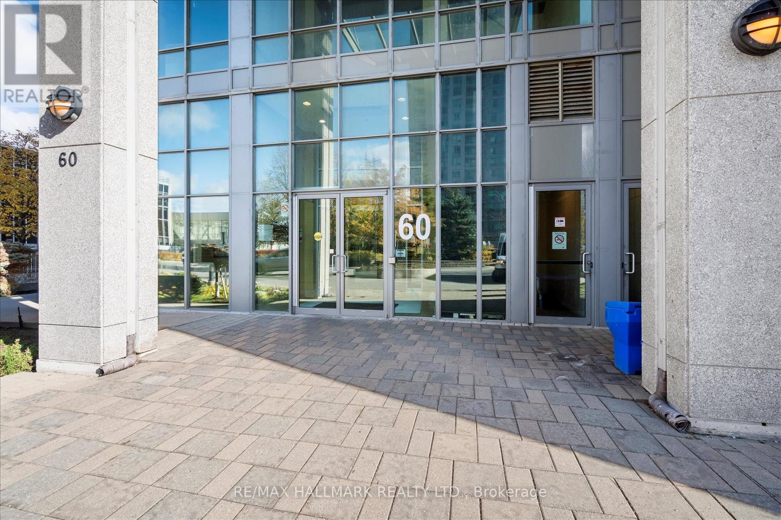 1008 - 60 Brian Harrison Way, Toronto, Ontario  M1P 5J5 - Photo 2 - E12528328