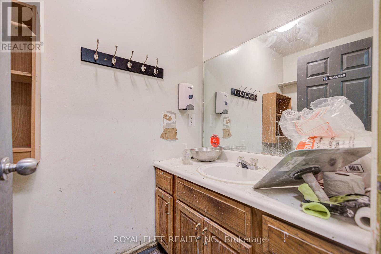 92 King Street W, Cobourg, Ontario  K9A 2M3 - Photo 11 - X12595496