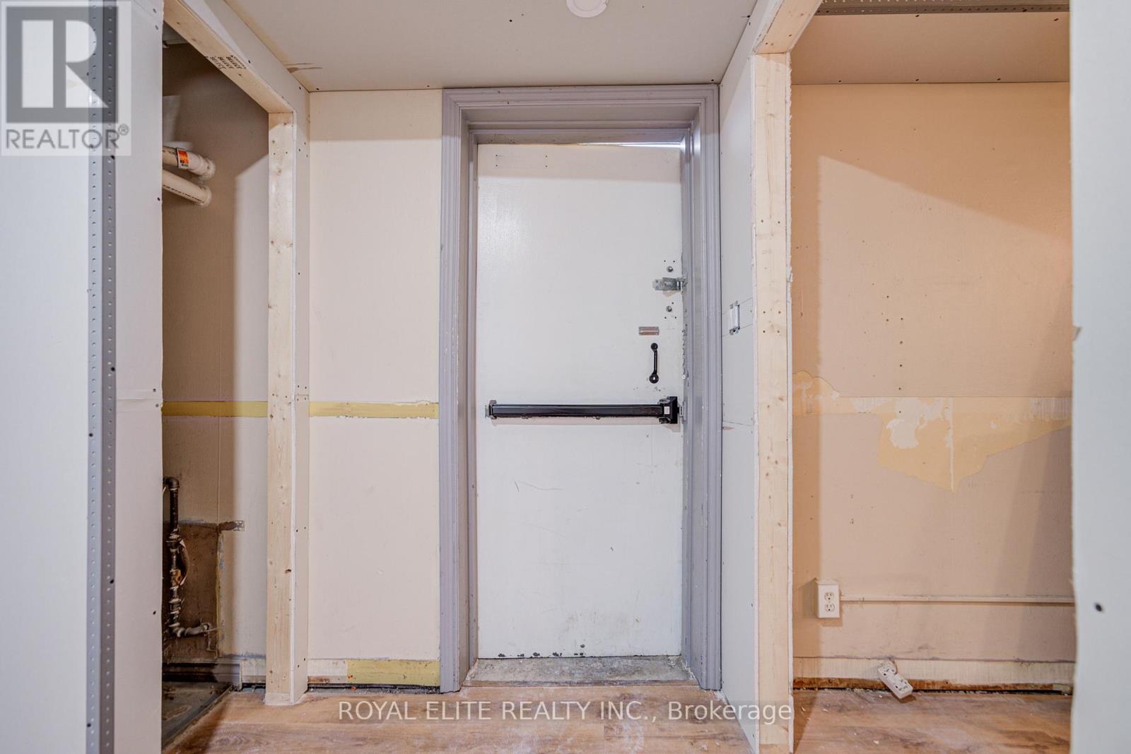 92 King Street W, Cobourg, Ontario  K9A 2M3 - Photo 46 - X12595496