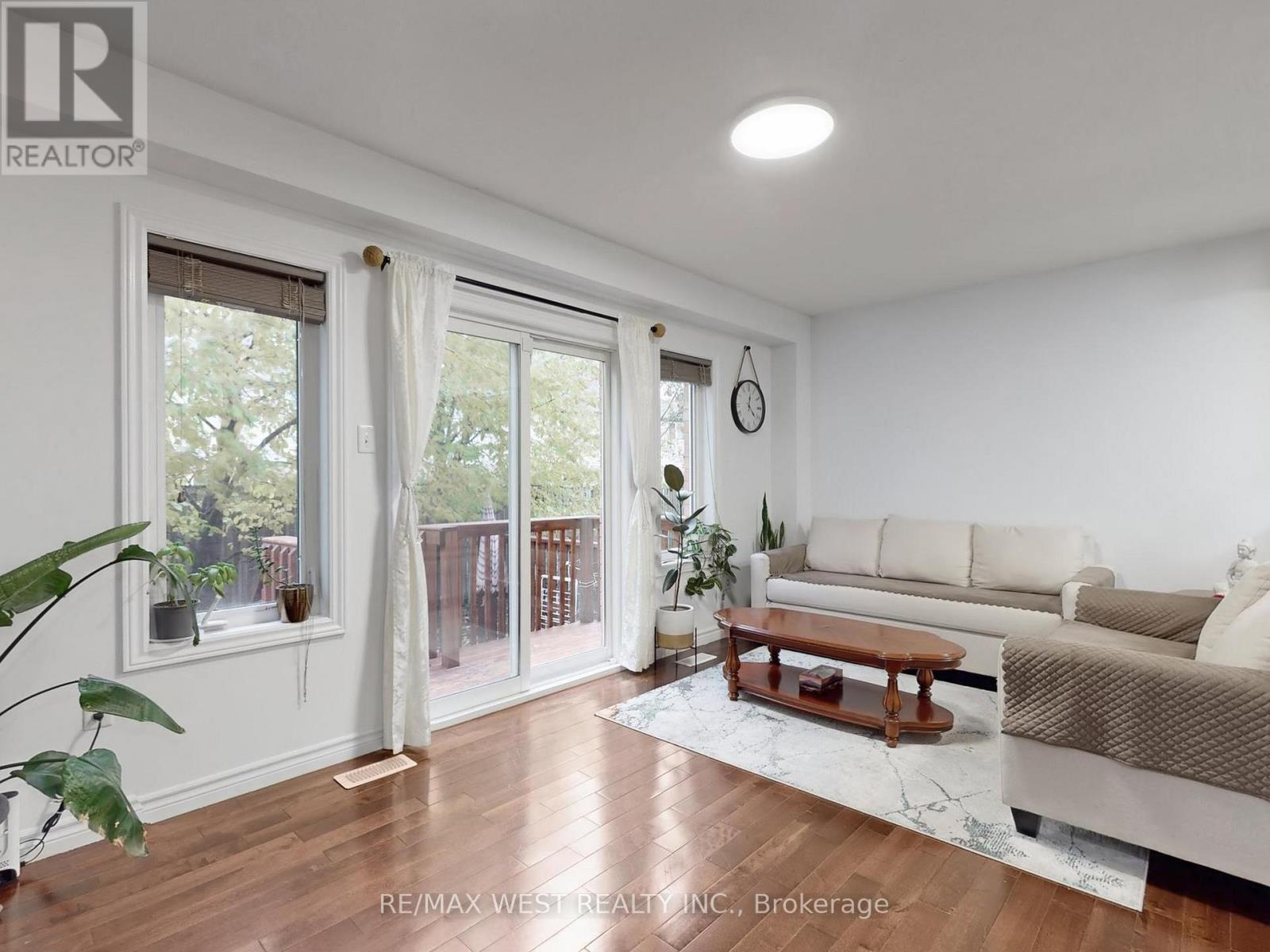 15 - 32 Lambeth Way, Guelph, Ontario  N1L 0H1 - Photo 3 - X12595510