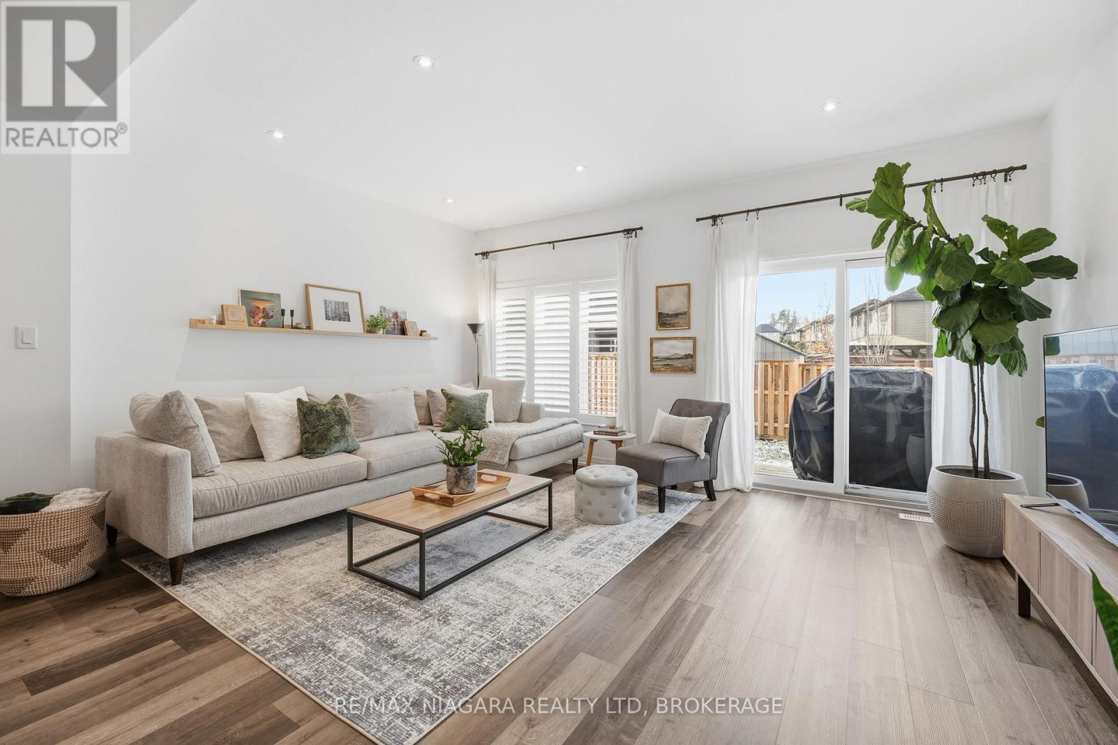 4004 Crown Street, Lincoln, Ontario  L3J 0S6 - Photo 10 - X12595642