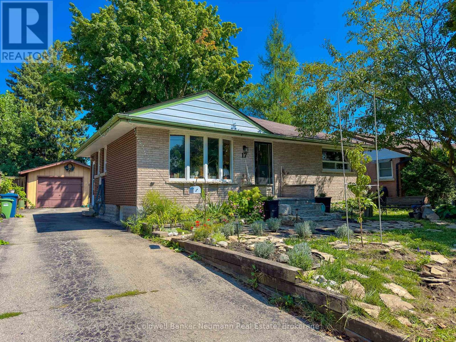 Lower - 17 Ottawa Crescent, Guelph, Ontario  N1E 2A4 - Photo 9 - X12595740
