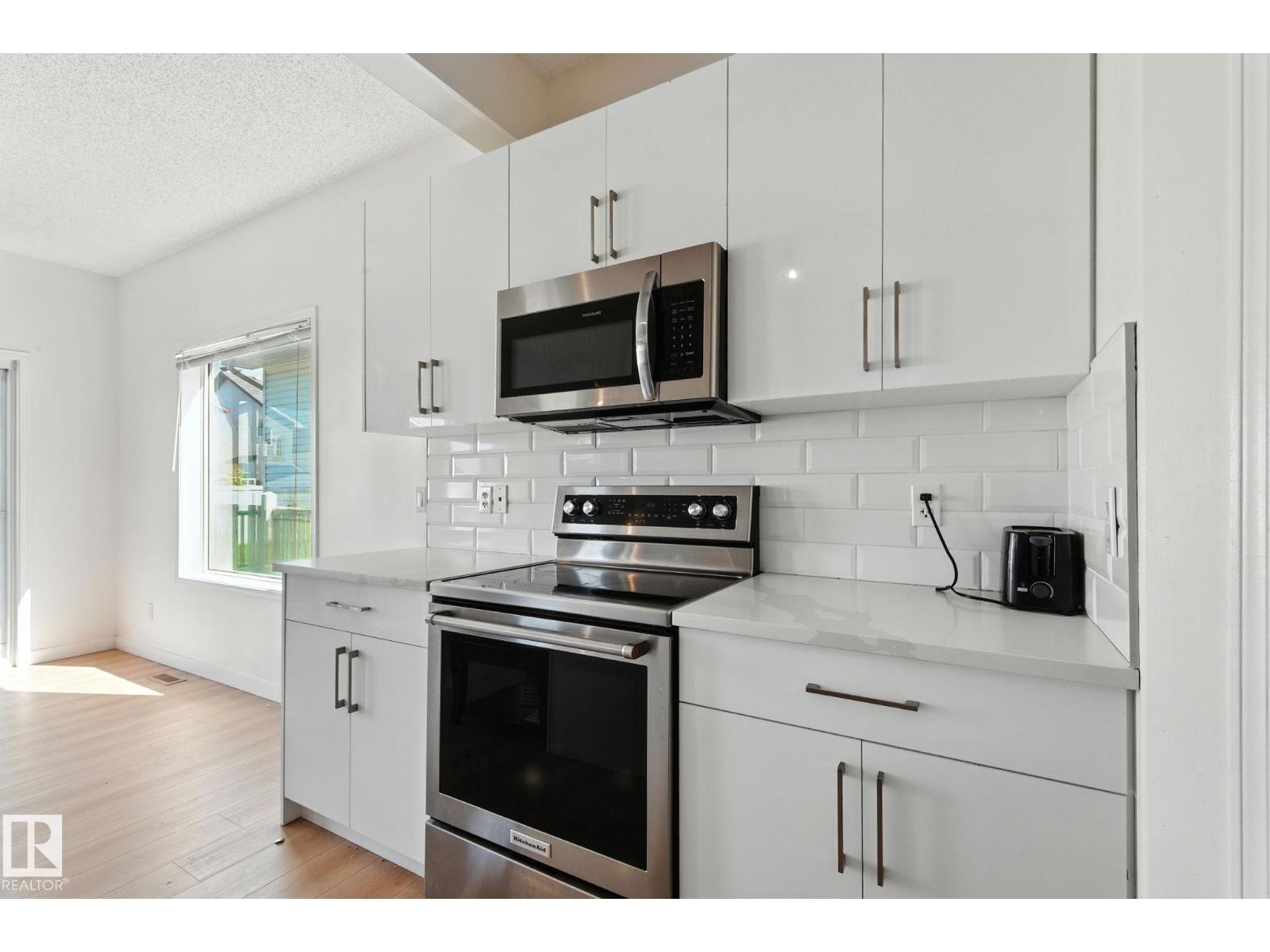 7836 7 Av Sw, Edmonton, Alberta  T6X 1N3 - Photo 6 - E4466775