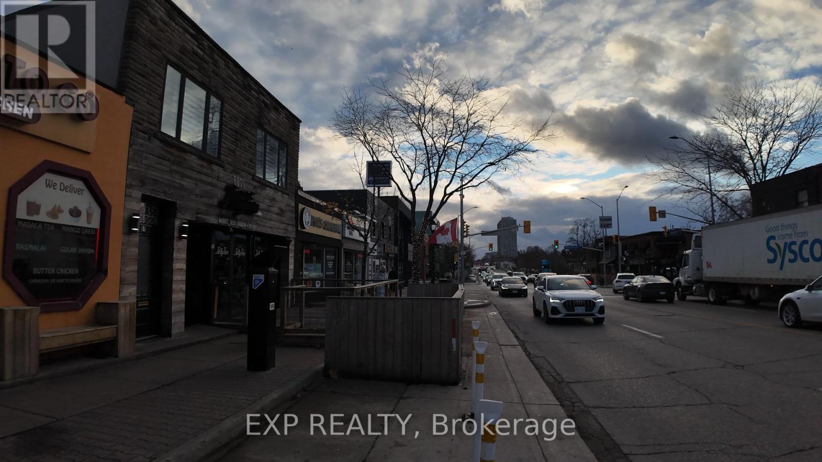 59 Lakeshore Road E, Mississauga, Ontario L5G 1C9 - Photo 12 - W12583024