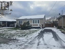 LOWER - 43 GOLDEN BOULEVARD W, Welland, Ontario