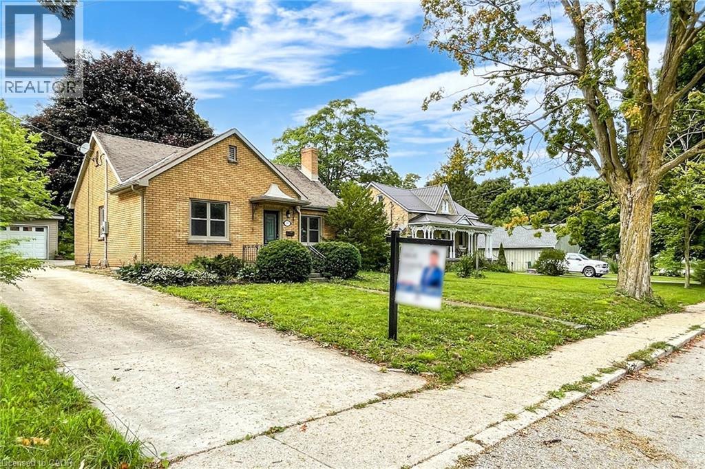 183 Birmingham Street E, Mount Forest, Ontario  N0G 2L2 - Photo 2 - 40791972