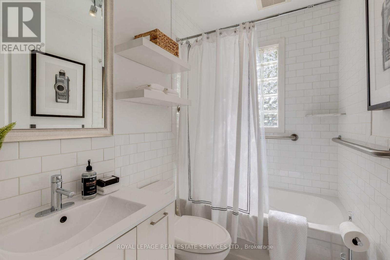 775 Millwood Road, Toronto, Ontario M4G 1V7 - Photo 22 - C12595610