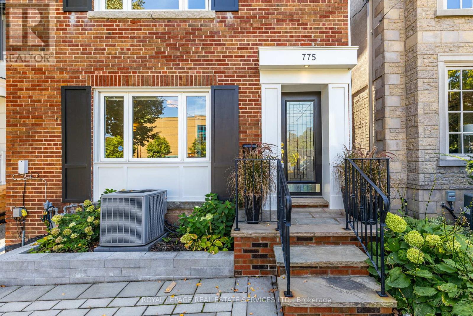 775 Millwood Road, Toronto, Ontario M4G 1V7 - Photo 4 - C12595610