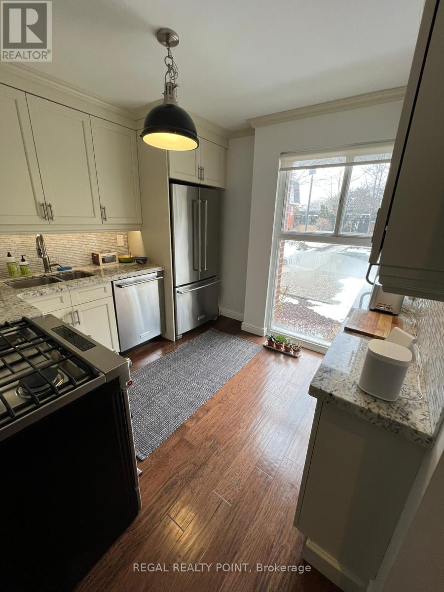 30 - 104 George Henry Boulevard, Toronto, Ontario  M2J 1E7 - Photo 1 - C12595612