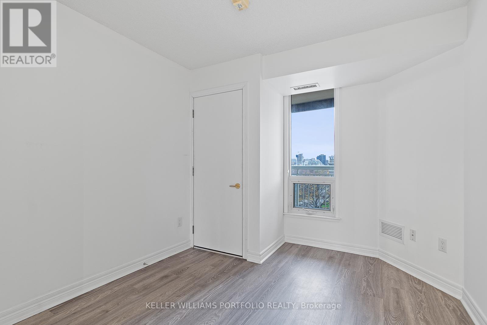 904 - 100 Hayden Street, Toronto, Ontario  M4Y 3C7 - Photo 18 - C12595618