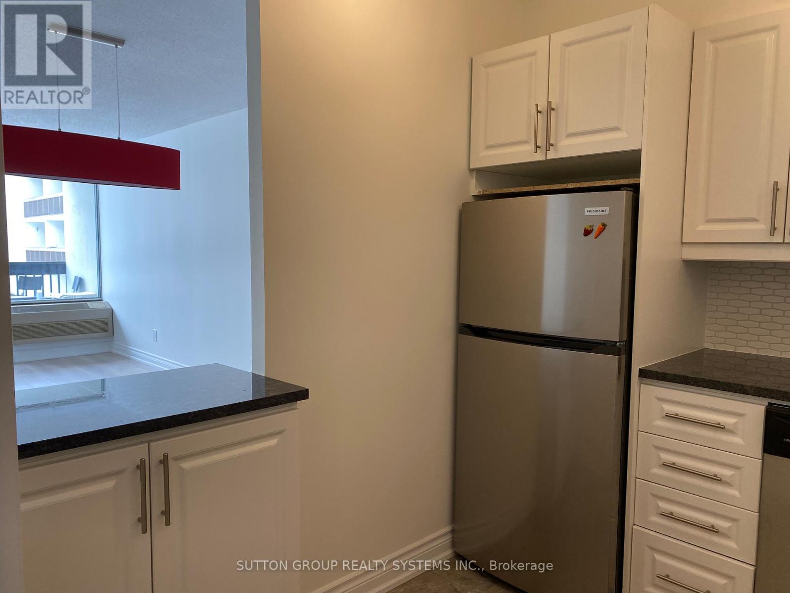 215e - 30 Fashion Roseway, Toronto, Ontario M2N 6B4 - Photo 4 - C12595644