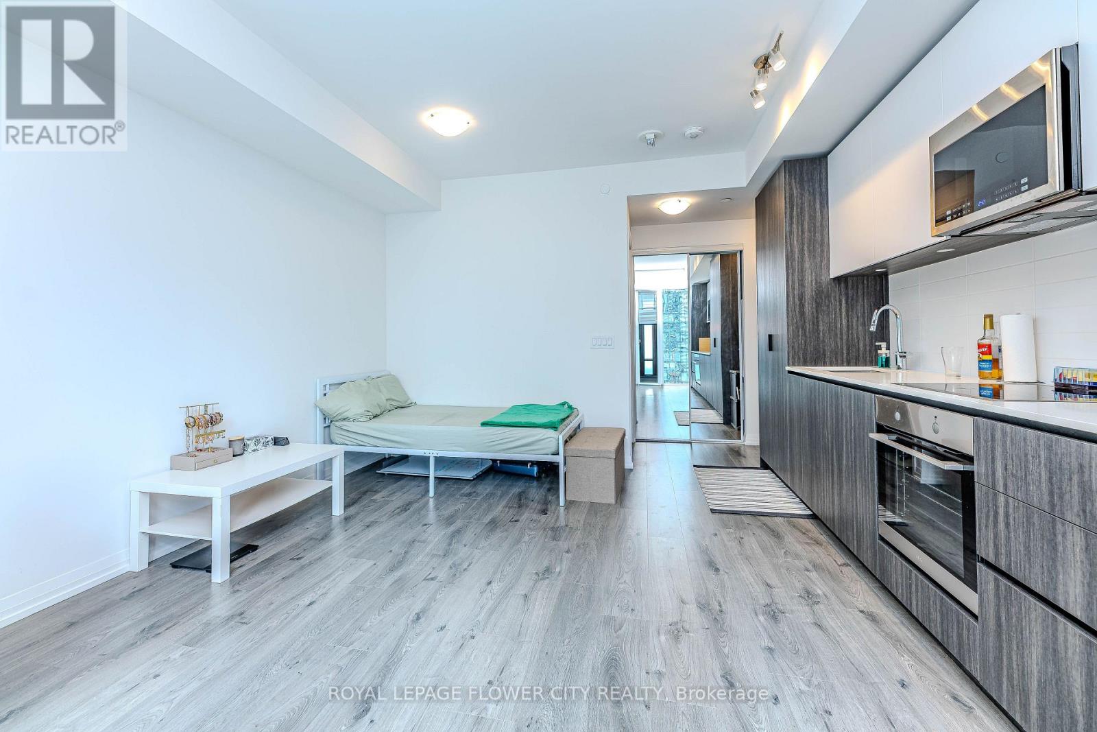 2115 - 8 Widmer Street, Toronto, Ontario M5V 0W6 - Photo 15 - C12595696