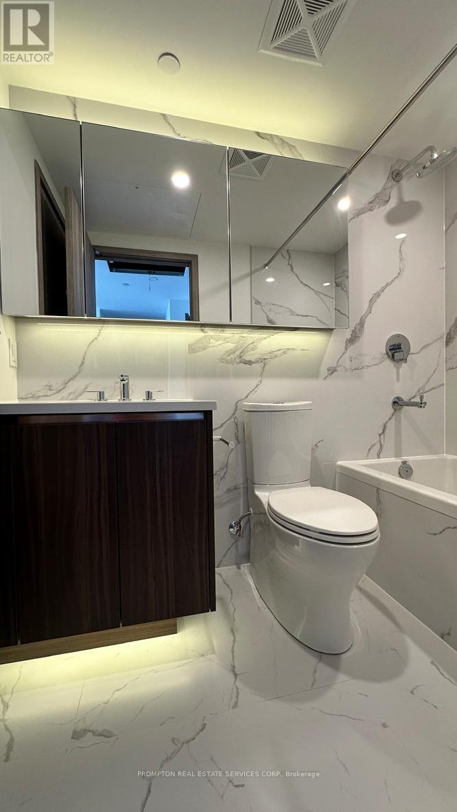 5102 - 3 Concord Cityplace Way, Toronto, Ontario  M5V 0X4 - Photo 13 - C12595730