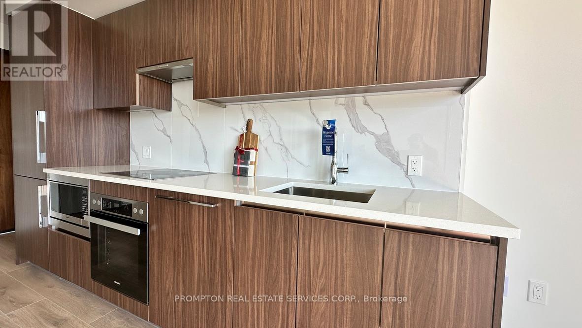 5102 - 3 Concord Cityplace Way, Toronto, Ontario  M5V 0X4 - Photo 14 - C12595730