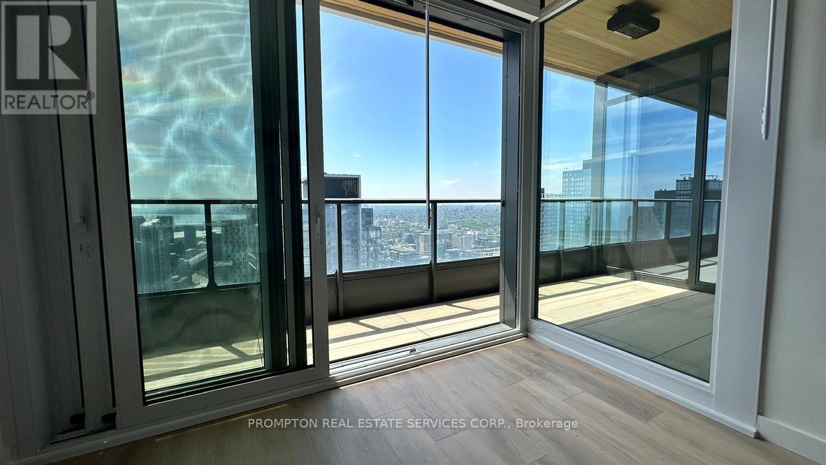 5102 - 3 Concord Cityplace Way, Toronto, Ontario  M5V 0X4 - Photo 16 - C12595730