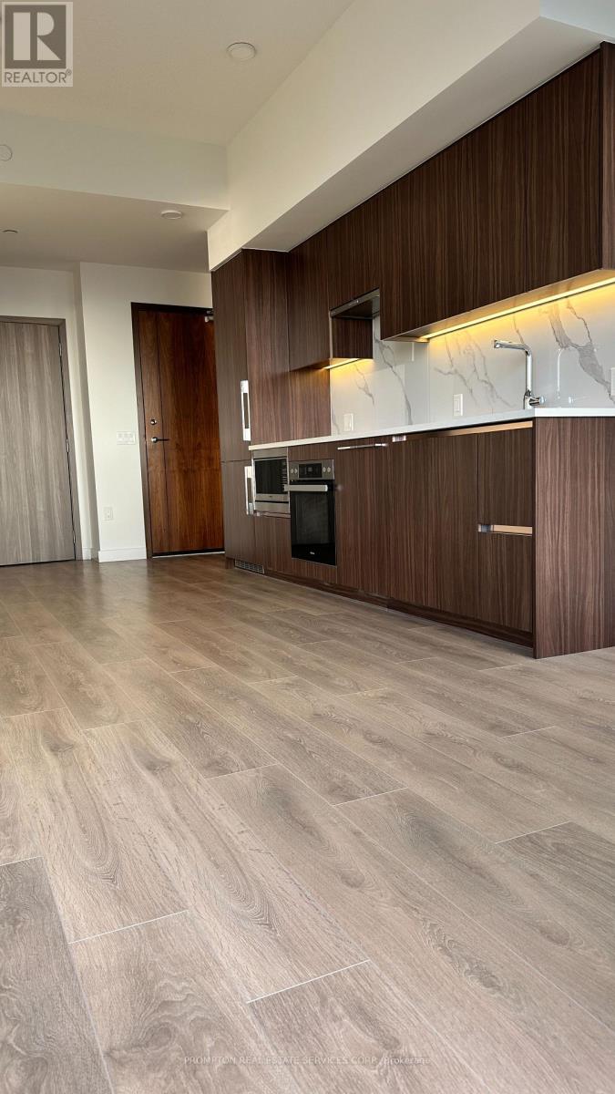 5102 - 3 Concord Cityplace Way, Toronto, Ontario  M5V 0X4 - Photo 4 - C12595730