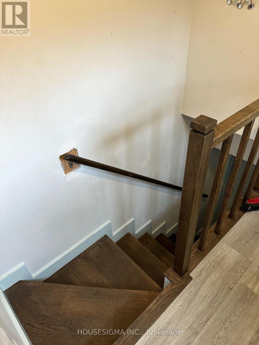 Lower - 48 Euclid Avenue, Toronto, Ontario  M6J 2J6 - Photo 5 - C12595754